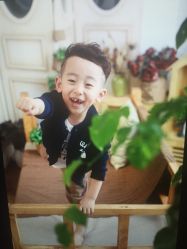 -毛毛虫儿童摄影馆