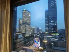 -西安绿地假日酒店
