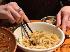 -SHAN山(前滩太古里店)