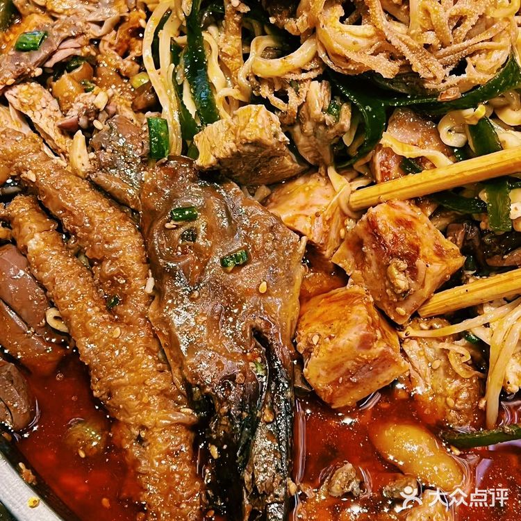 麻辣烫要麻辣才香！无辣不欢者深爱这家