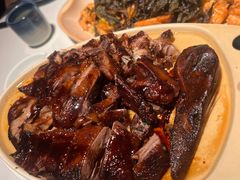 -八府香鸭·啫啫煲(华山路店)