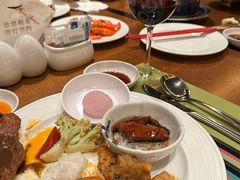 -岷山饭店-芝芝自助餐厅