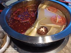-沪小胖小龙虾(淮海中路旗舰店)