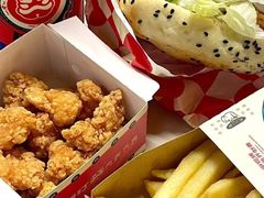 -季季红火锅(长沙步行街店)