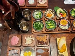 -银米·云南传统过桥米线(双廊黑金冠店)