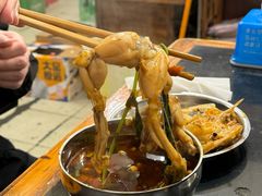-鸿顺老铁锅美蛙鱼府(解放碑店)