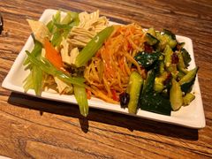 -平娃三宝烧烤·面食(南小街店)