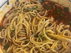 -陆元丰·兰州纯汤牛肉面(自强西路店)