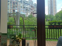 -黔蘑菇四季餐厅(观山湖店)