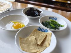 -桥香园过桥米线(国贸店)