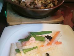 -魏铭鱼头捞饭(晋阳路店)