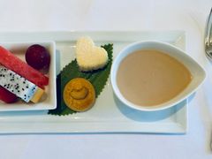 腰果蛋黄酥-宝丽轩中餐厅BAOLIXUAN