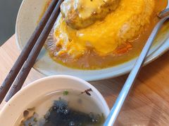 芝士牛肉汉堡咖喱饭-红小满休闲餐厅(十全街店)