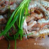 调料:食用油、香葱、生抽、老抽、料酒 步骤