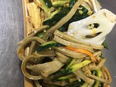 -白老三牛肉丸子面(平阳广场店)