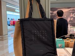 -M Stand(杭州萧山万象汇店)