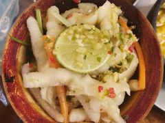 酸辣无骨凤爪-苏梅花园(群星城店)