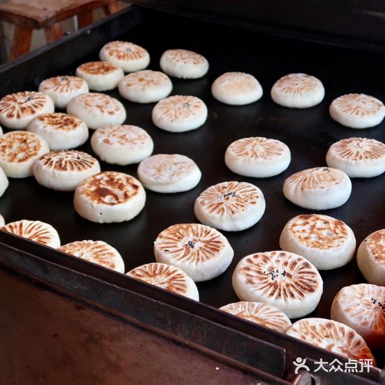 茗利两头乌麦饼店