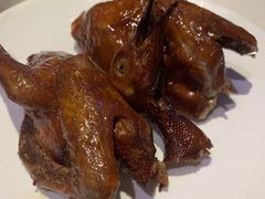 烤乳鸽-粤小馆(天安云谷店)