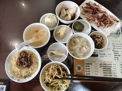 -正一涵老味道名小吃(广汉总店)