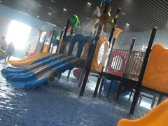 -海豚堡温泉水乐园