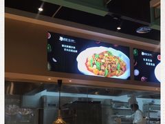 -楼兰古丽·新疆菜(大唐西市店)