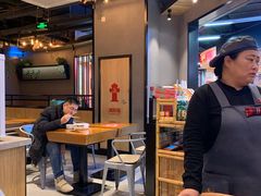 大堂-渝是乎川渝小炒(新世界百货望京店)