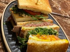 -Let'sBURGERplus·非常创意汉堡(三里屯店)