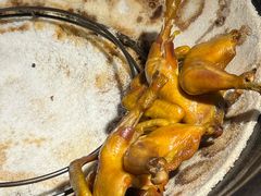 -头上红煨盐鸡乡村食府