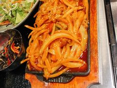 -臻牛烤肉
