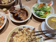 -红猪卤肉饭(大西洋美食城店)