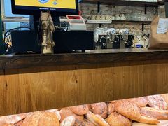 面包甜点陈列柜-O'mills Sourdough Bakery&Bistro(永嘉路店)