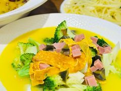 -酸婆娘重庆菜(紫竹路店)