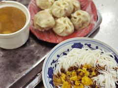 -高师傅特色米粉汤包(建设路店)