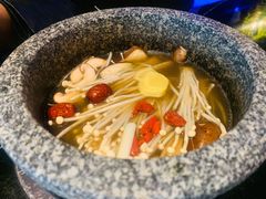-狼爱上羊音乐火锅