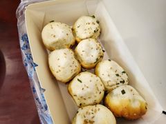 -老西白点心店