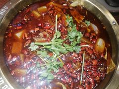 -受气牛肉·耙牛肉火锅(水晶郦城店)