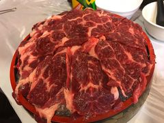 -鲜入围煮花胶鸡海鲜火锅