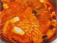 -喜悦小串丹东小黄牛海鲜烧烤大排档(民主广场店)