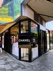 -Chanel