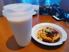 -包整·丝娃娃(一览甲秀楼风景店)