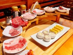 -拾勝牛·江景安格斯烧肉放题(江湾阳光天地店)