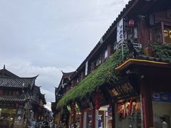 -嘉华鲜花饼(束河店)
