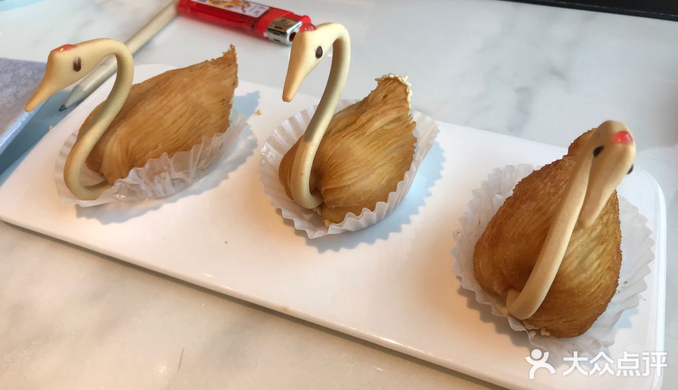 东方早茶哪家强，傲月丽呈名气响