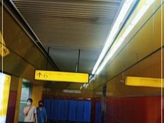 -八一路好吃街(雨田商务大厦店)