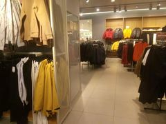 -H&M(华润万象城店)