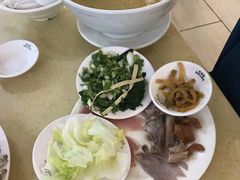 -桥香园云南过桥米线(金马碧鸡店)