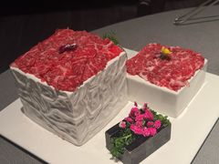 -左庭右院鲜牛肉火锅黑金店(陆家嘴中心店)