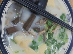 -鸭小妹鸭血粉丝(老门东店)