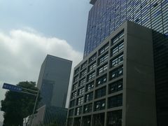 -瑞幸咖啡(艺树家工场店)